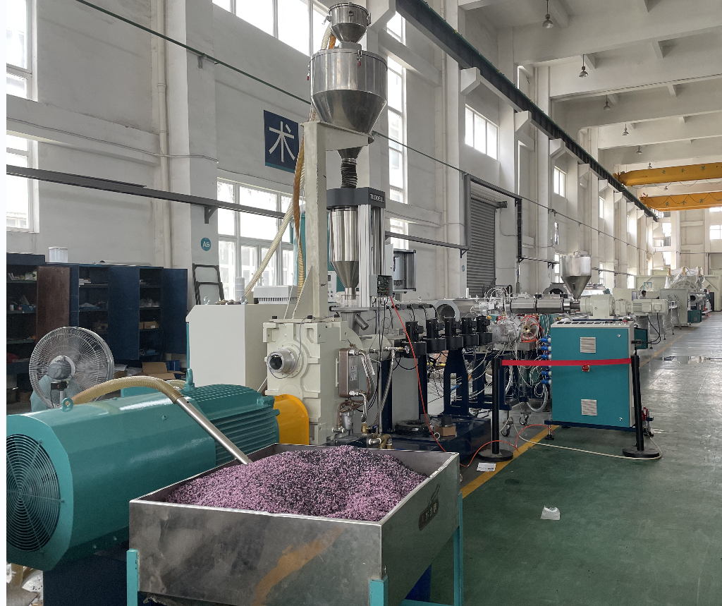 Las características de la línea de producción de extrusión de tubos PPR.
